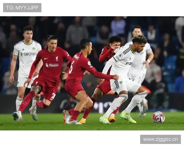 利物浦进攻从多点开花到依赖速度转变,当前赛季战术调整对球队表现造成影响 利物浦进攻从多点开花到依赖速度转变,当前赛季战术调整对球队表现造成影响