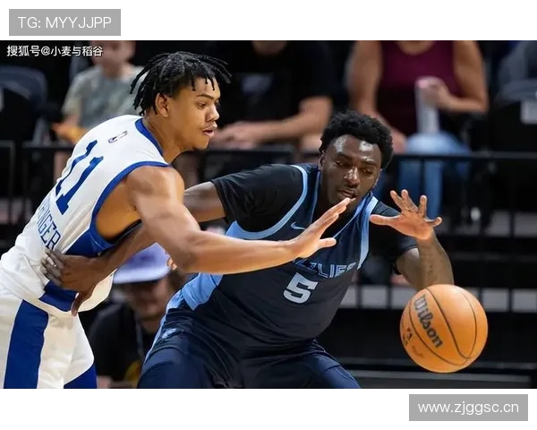 巴恩斯利用突破和无球掩护提升得分效率显著超过队内同位置球员